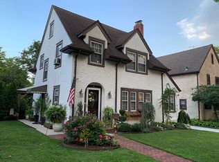 82 Superior Rd, Floral Park, NY 11001