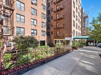 103-25 68th Ave APT 4A, Forest Hills, NY, 11375