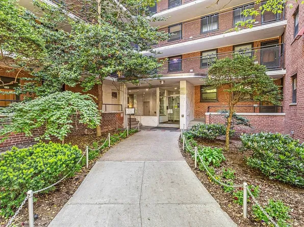 35-31 85th St #2M, Queens, NY 11372