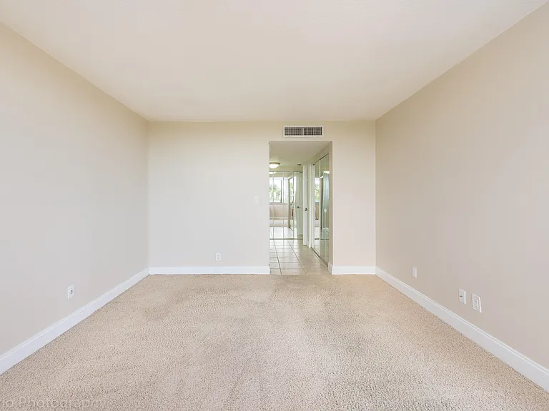 1605 S US Highway 1 #M1-506 — Photo 11