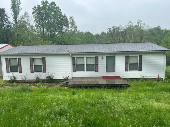 4704 S Mount Zion Church Rd, Pekin, IN 47165