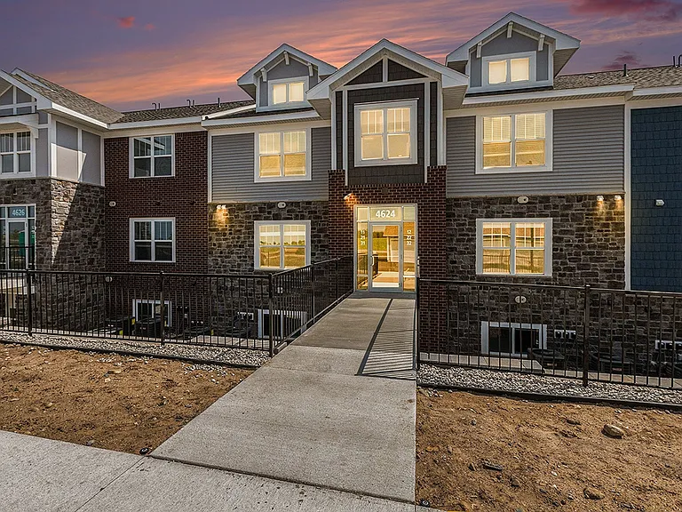 Eagle Ridge Apartment Homes — Photo 53