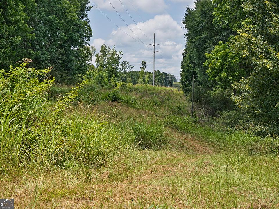 2nd image of 61 Askin Place Rd