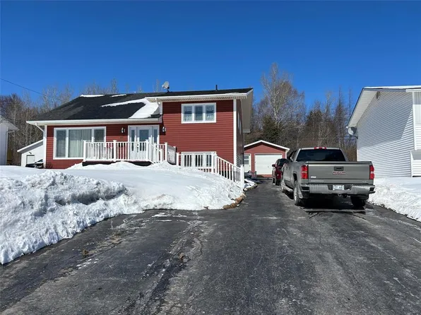138 Goodyear Avenue, Grand Falls-Windsor, NL A2A1K1