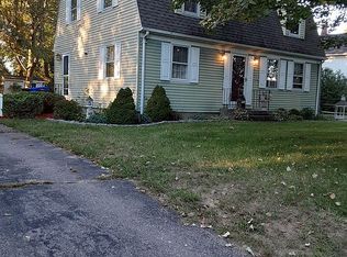 51 North St, Enfield, CT 06082