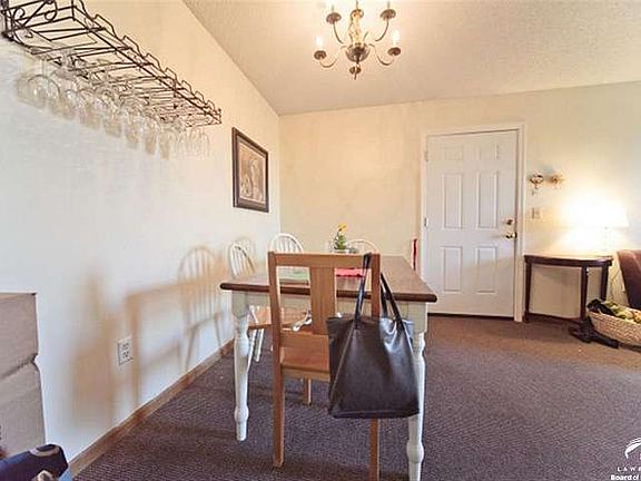 927  Emery A-204 Lawrence, KS listing photo #2