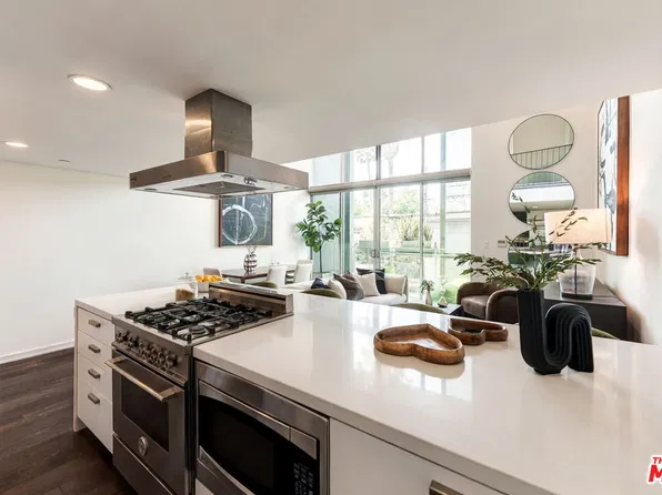 751 N Fairfax Ave #2, Los Angeles, CA 90046