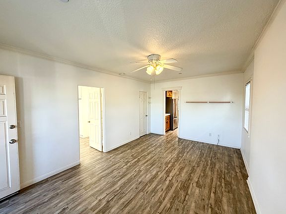3rd image of 329 10th St APT C