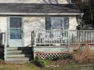 105 E Main St, Port Jefferson, NY 11777