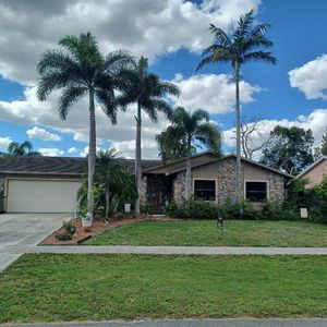 6420 Saxon Boulevard, West Palm Beach, FL, 33417