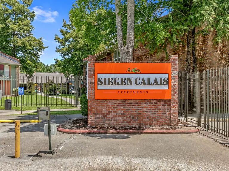Siegen Calais Apartments — Photo 2