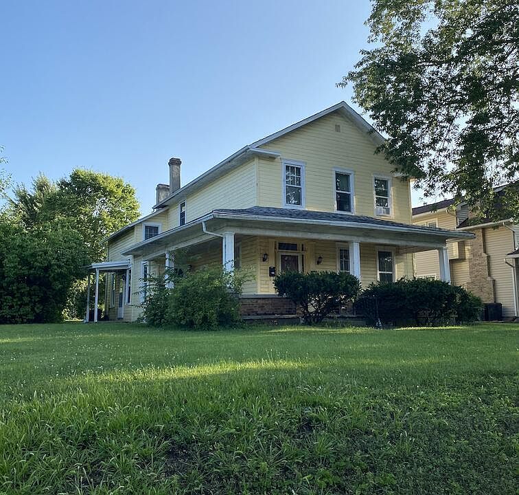 1st image of 235 Boyce St