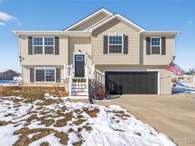 127 Creekside Dr, Winfield, MO, 63389