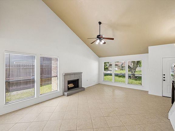 2nd image of 15714 Pipers View Dr