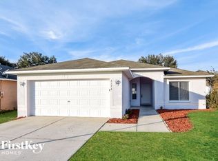 3124 Summer House Dr, Valrico, FL 33594