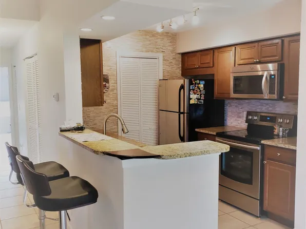 815 W Boynton Beach Boulevard #15-204, Boynton Beach, FL 33426