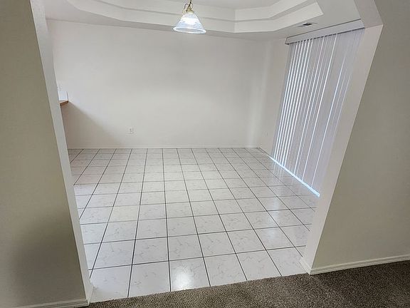 3rd image of 16610 32nd Ave E