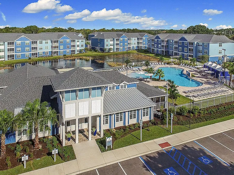 Blue Heron Living Apartment Homes — Photo 43