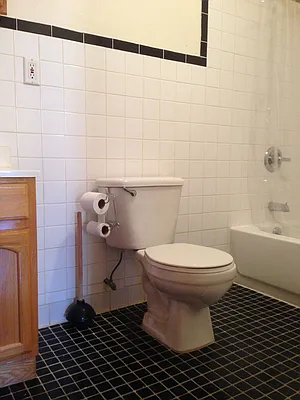 Rented by Danielle Stoller, LREB | media 1