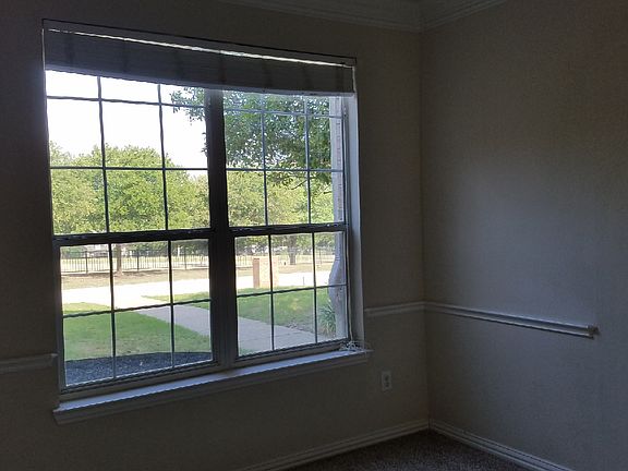 5th image of 1417 Kingsbrook Cir