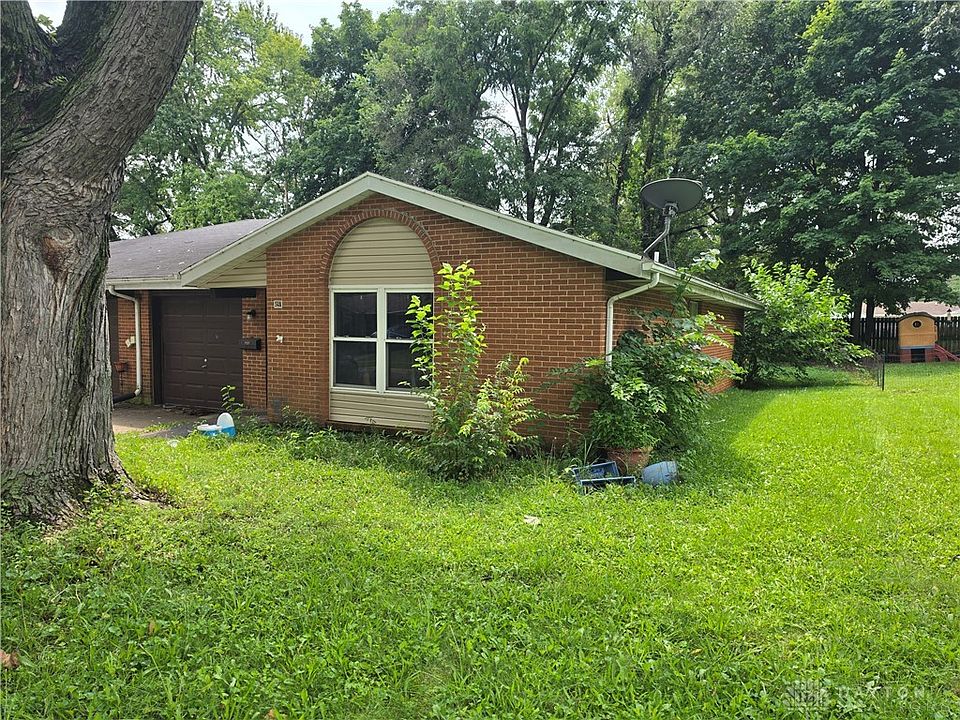 2nd image of 495 Lyle Dr