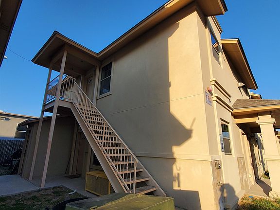 2nd image of 1007 Emerald Valley Dr #13