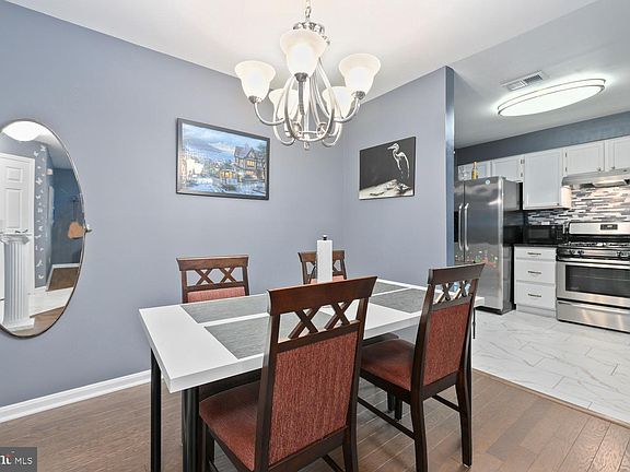 4th image of 6602 Thackwell Way Suite F