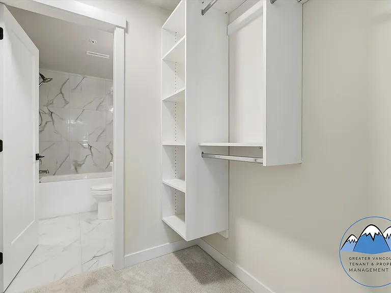 22229 Brown Ave — Photo 15