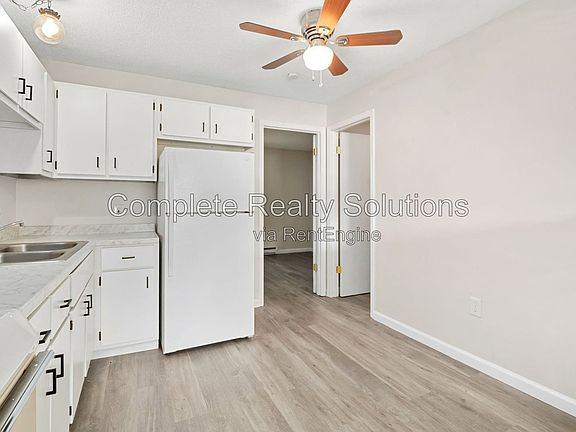 4th image of 790 Country Aire Ct APT 206