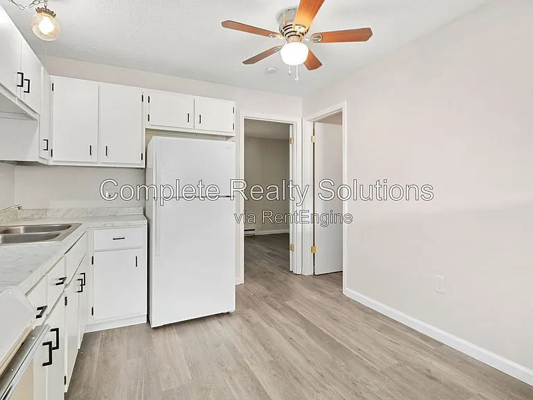 790 Country Aire Ct #206 — Photo 4