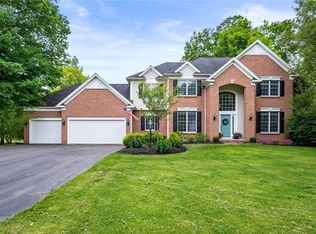 11 Loch Loyal Ct, Penfield, NY 14526