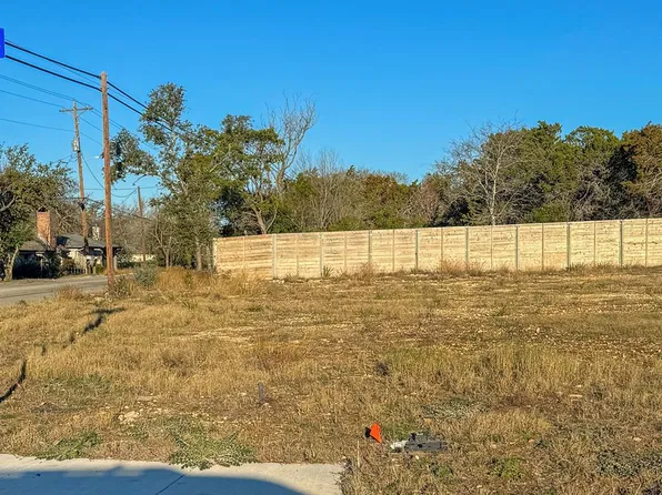 502 Conner Ct, Kerrville, TX 78028