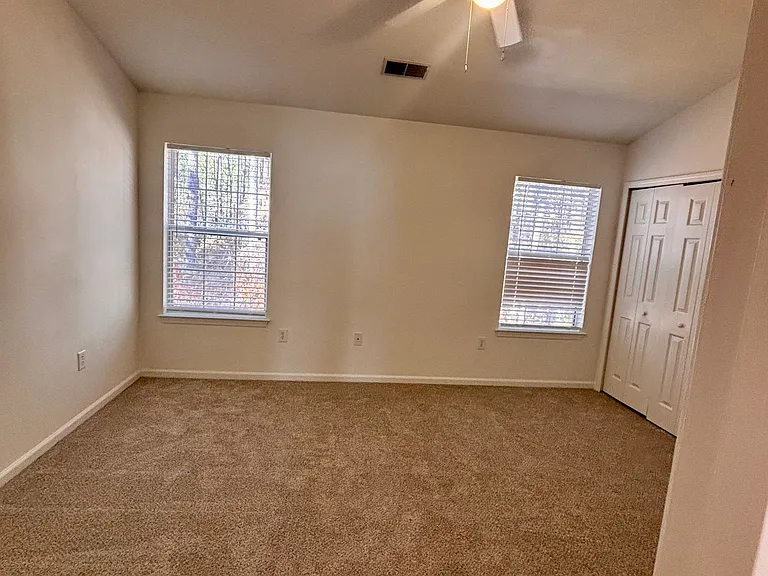 1116 Island Club Dr — Photo 16
