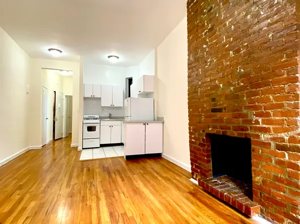 413 East 81st Street image 1 of 15