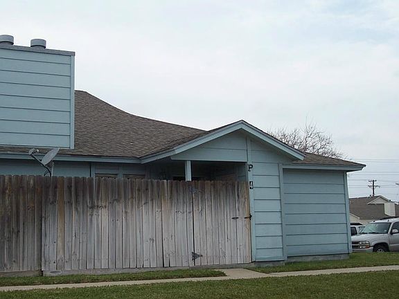 5th image of 7202 The Mansions Dr #4P-4