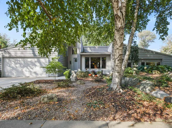 314 Oldfield Rd, Madison, WI 53717