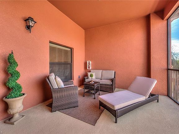 3rd image of 13750 Julias Way APT 524