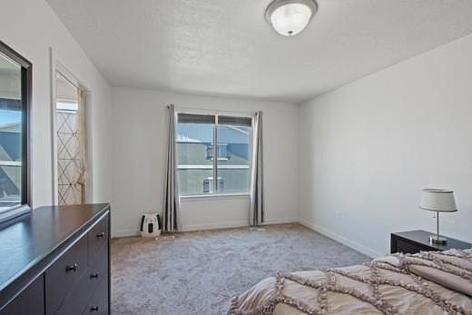 3rd image of 12061 S El Capitan Ln