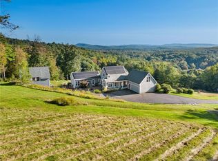 11 Reed Hill Rd, Granby, CT 06035