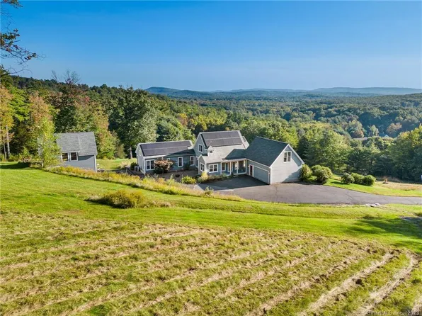 11 Reed Hill Road, Granby, CT 06035