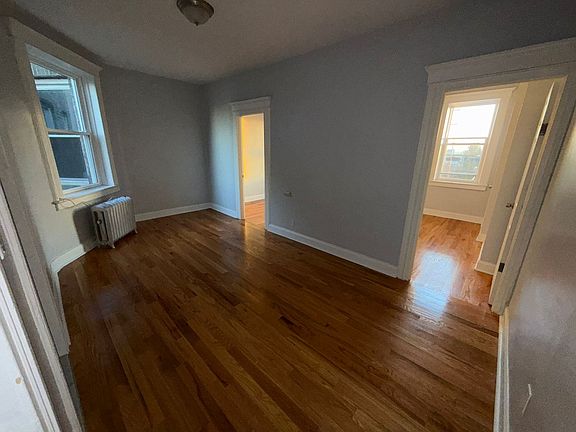 4th image of 311 6th St #58E