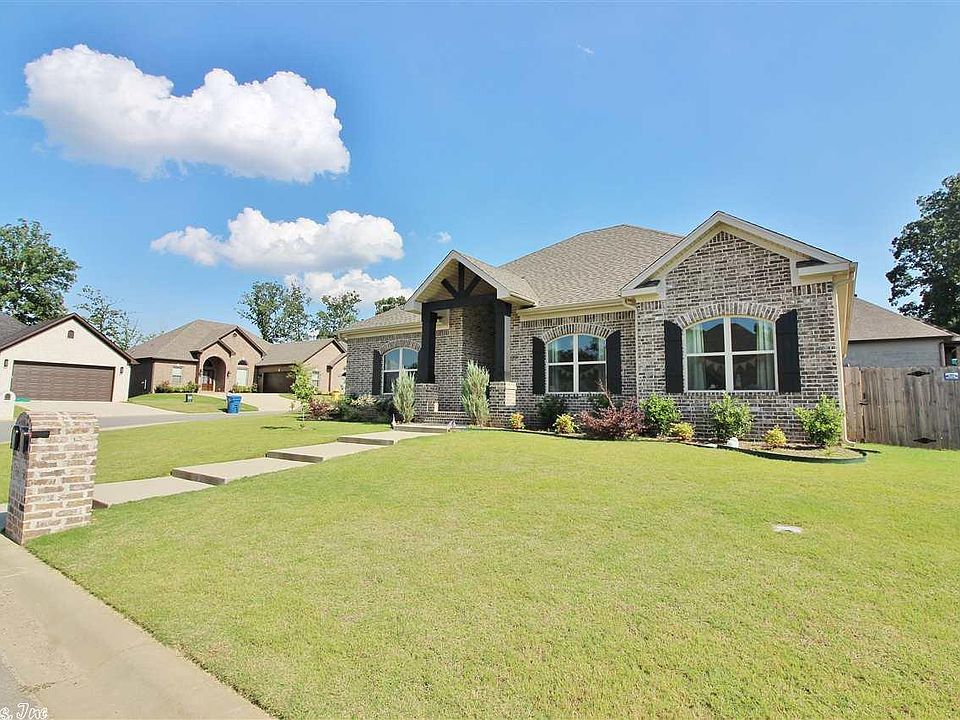 1st image of 5066 Maple Leaf Dr