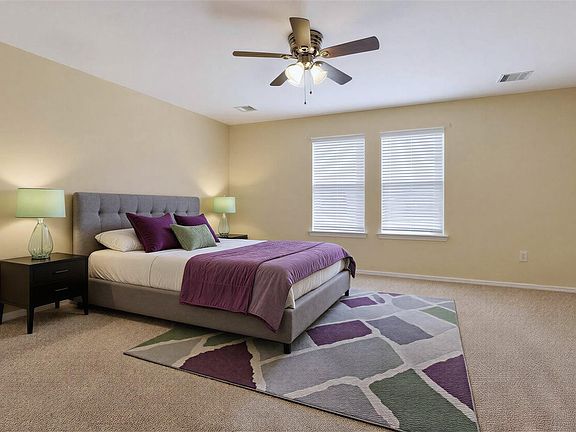 2nd image of 6119 Shadow Isle Ln