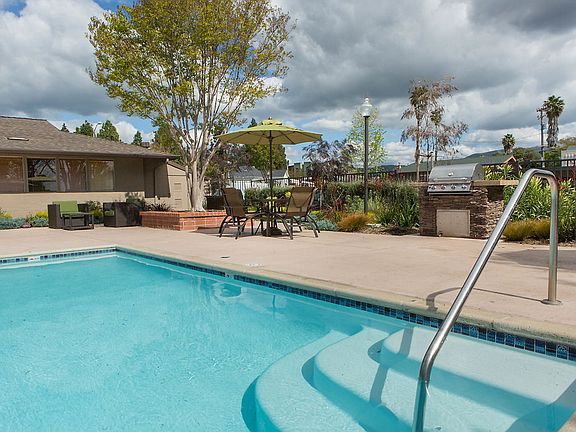 Briarwood At Central Park