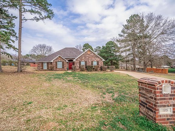 2nd image of 105 Cedar Ridge Rd