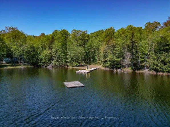 34 Beechwood Ln, Seguin, ON P2A 0B2