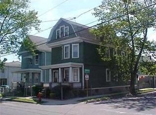 203 Meade St, Perth Amboy, NJ 08861