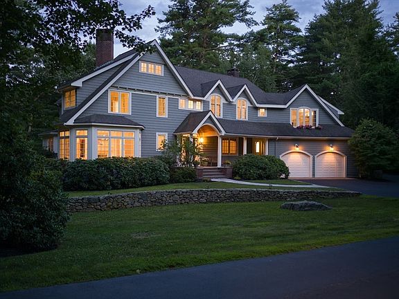 3rd image of 46 Black Burnian Rd