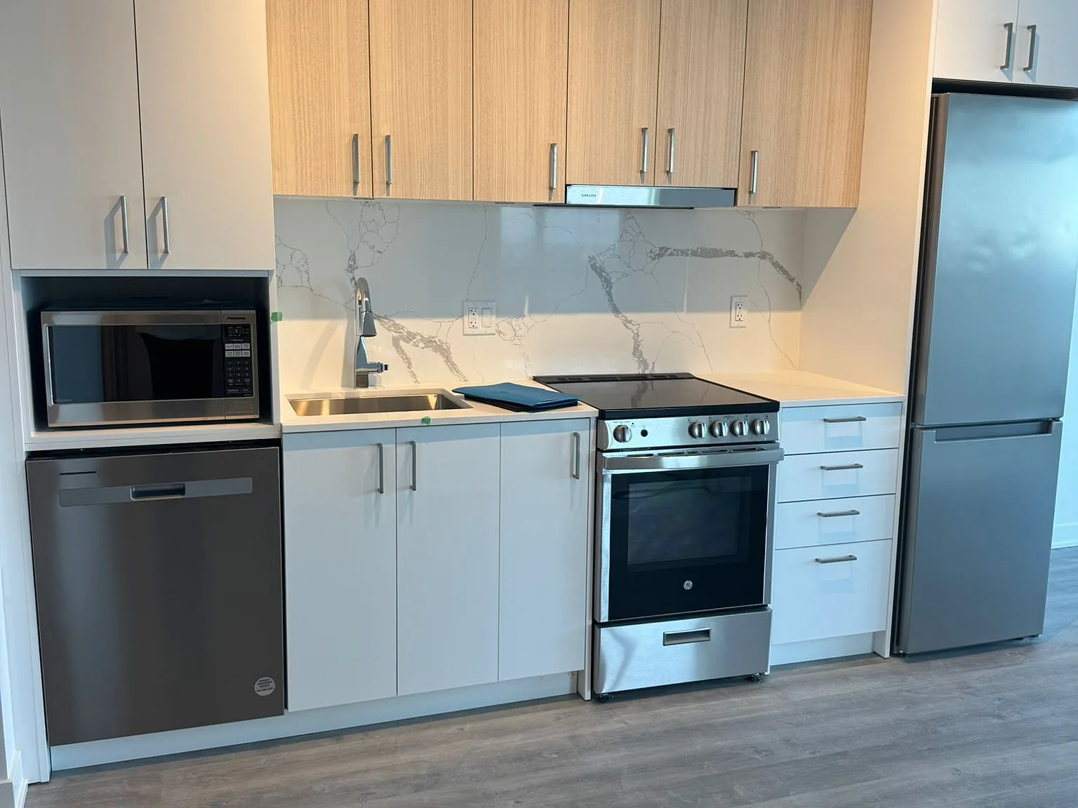 2 bed, $2,850 — Photo 4