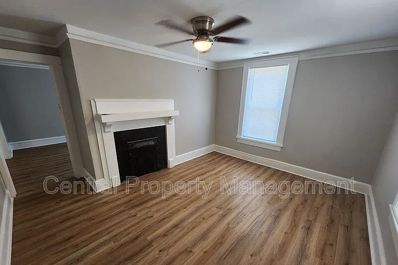 212 McGarity St — Photo 4